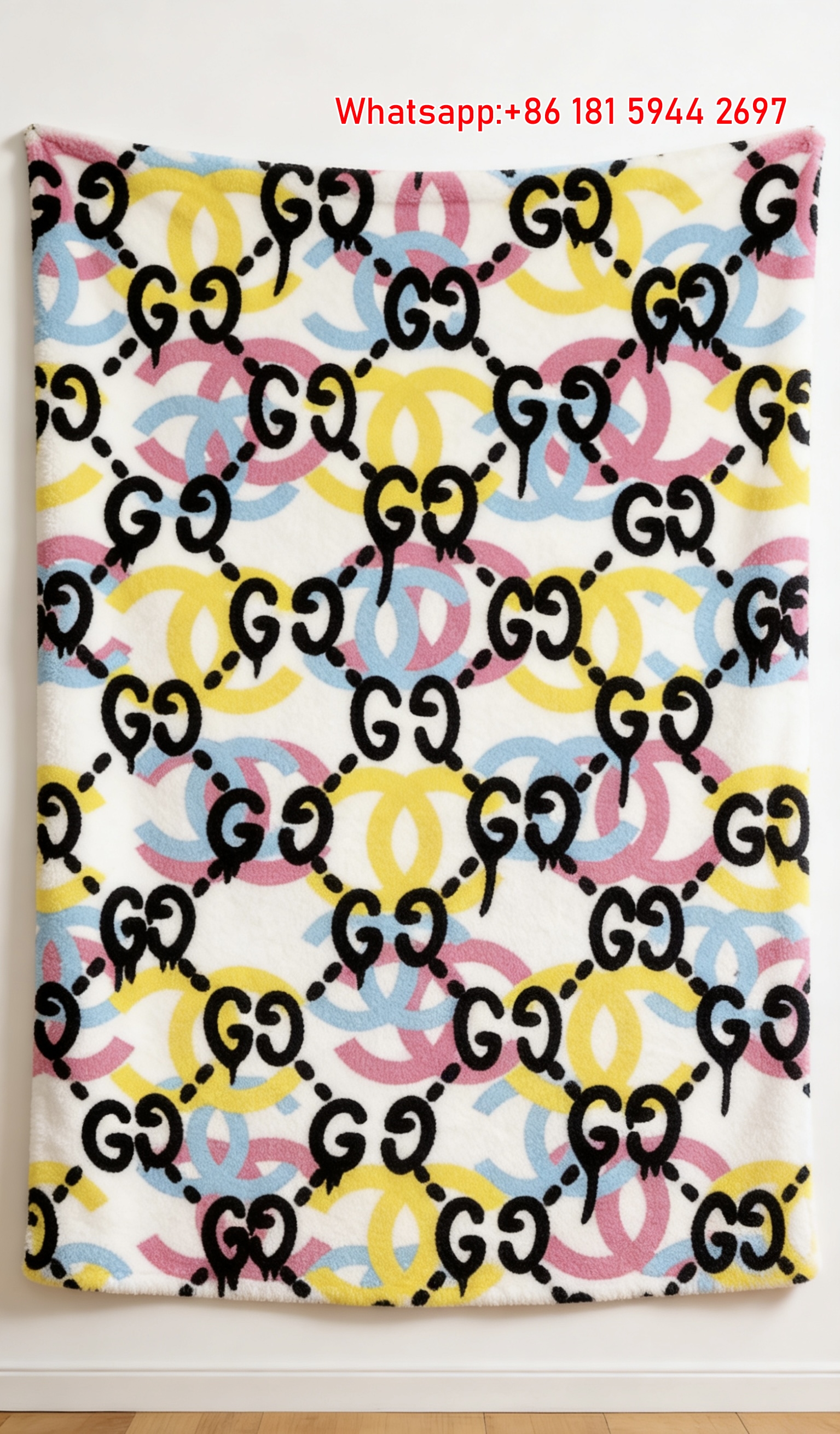 Gucci Drip Monogram Throw Blankets Gucci Psychedelic GG Tapestry IMG_2861